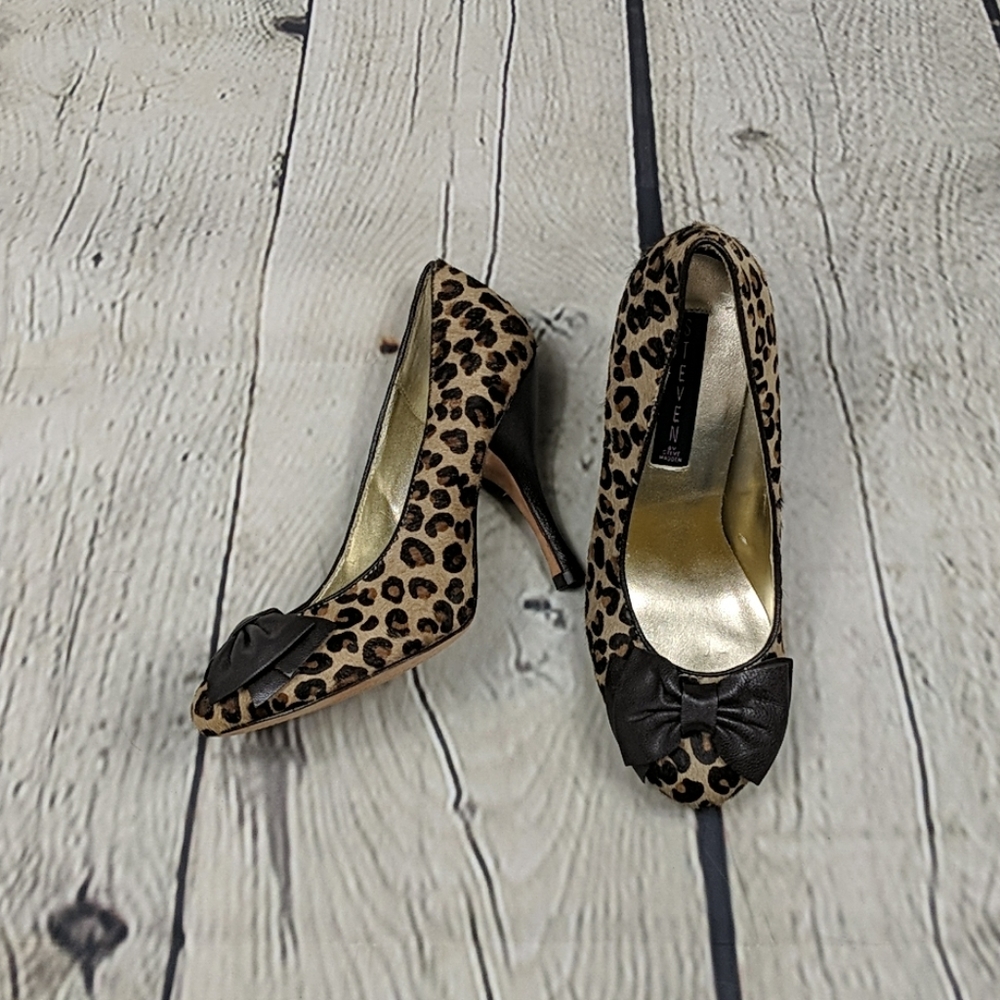 Steven by Steve Madden leopard print pumps